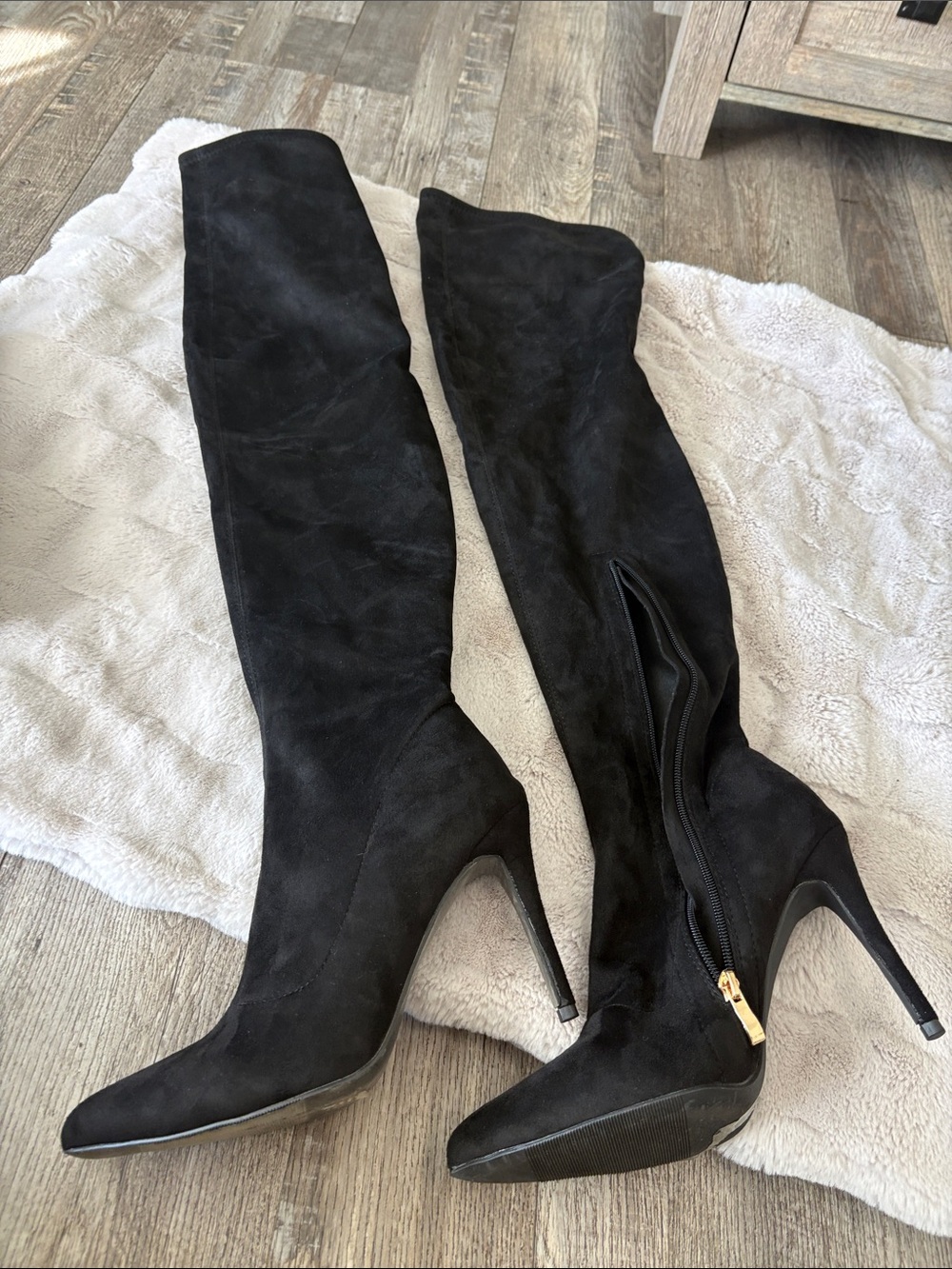 Black Over-the-Knee Suede Stiletto Boots